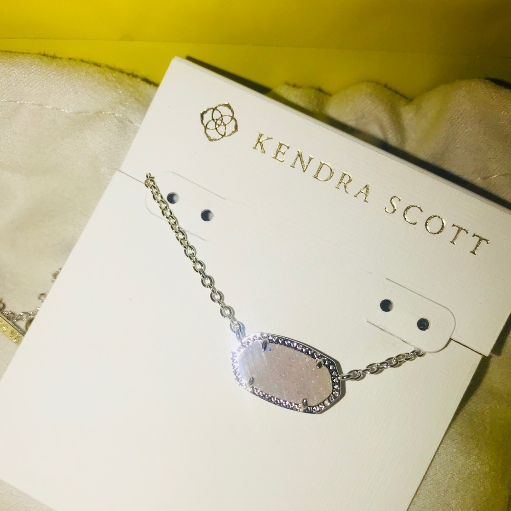 Kendra Scott Necklace *NEVER WORN